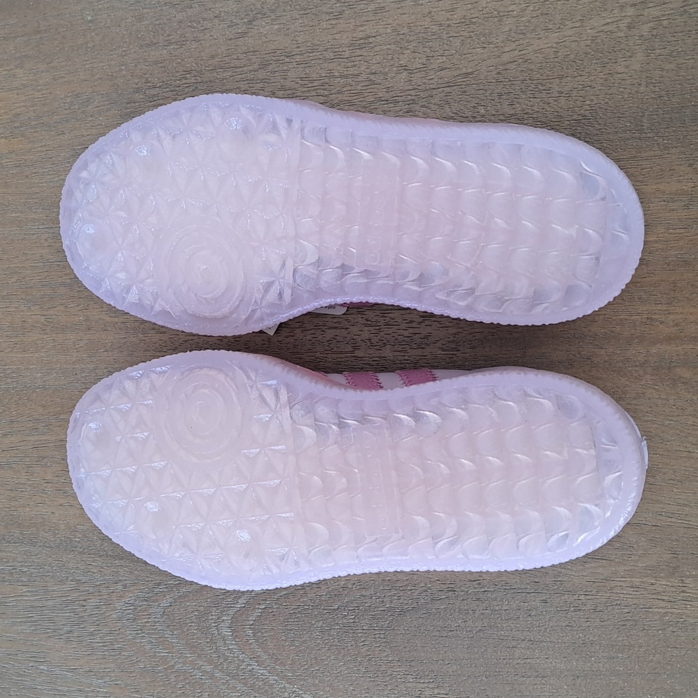 Adidas Sambae - Color: Preloved Purple - Size: Women 5.5 - Picture 8 of 10
